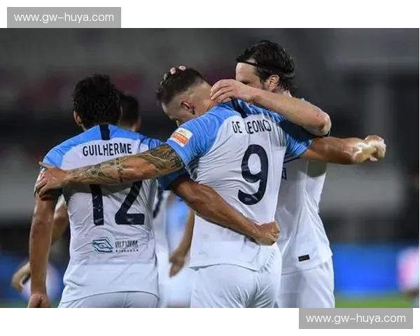 越秀山的传控与足球城的复兴：富力vs一方，那一抹抹不掉的中超底色